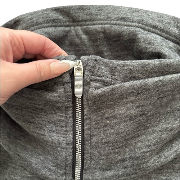 RARE Lululemon Radiant Jacket II Heathered Core Dark Grey Size 8 (Discontinued) - Picture 8 of 10